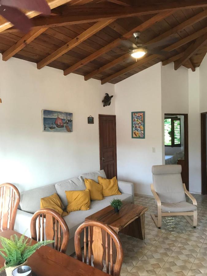 Cozy Oceanfront Villa With Direct Beach Access Las Terrenas Exterior foto
